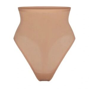 NWT Skims Sheer Sculpt Thong XXS